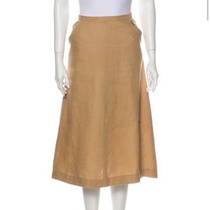 Chanel Linen midi skirt.